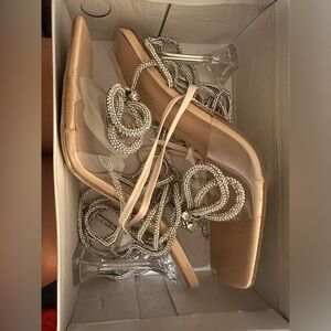 Bella & bloom lace up heels